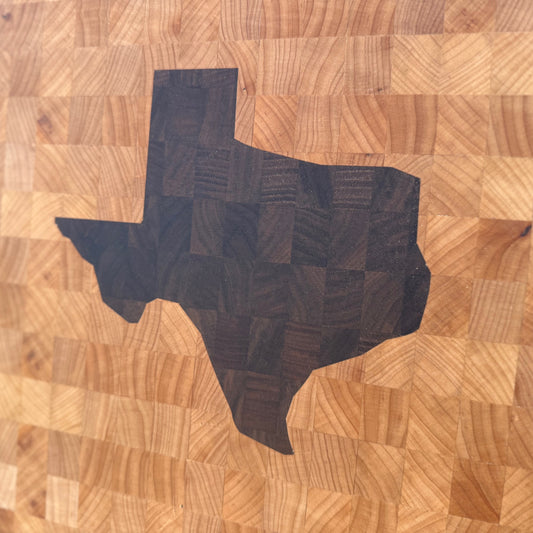 End-Grain Maple Cutting Board – Texas & Stars Inlay (14x20x2)